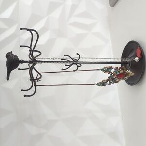 Jewelry Stand Plus 2 Colorful Statement Necklace Set (3 Piece Set)